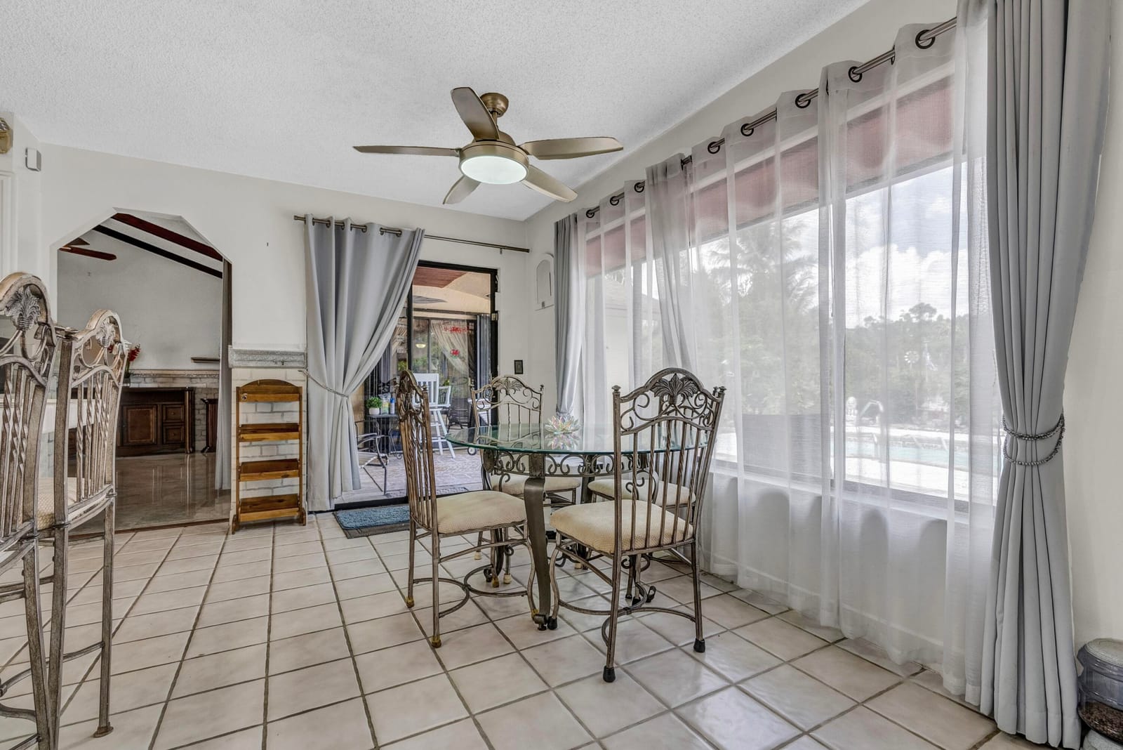 164 Meadowlark Drive, Royal Palm Beach, FL 33411 photo 8