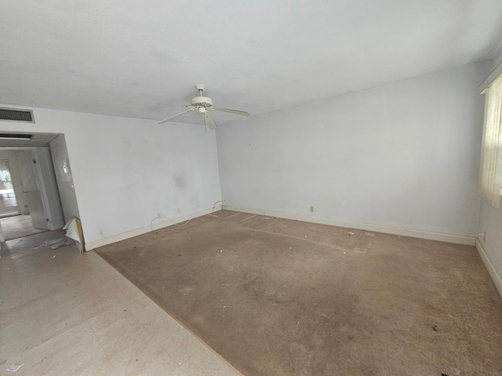 281 Flanders 281, Delray Beach, FL 33484 photo 2