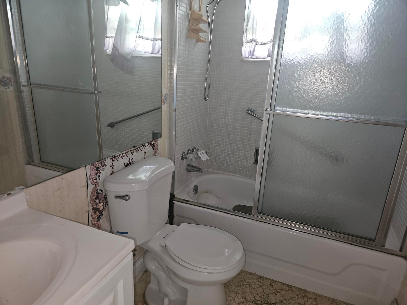 281 Flanders 281, Delray Beach, FL 33484 photo 4