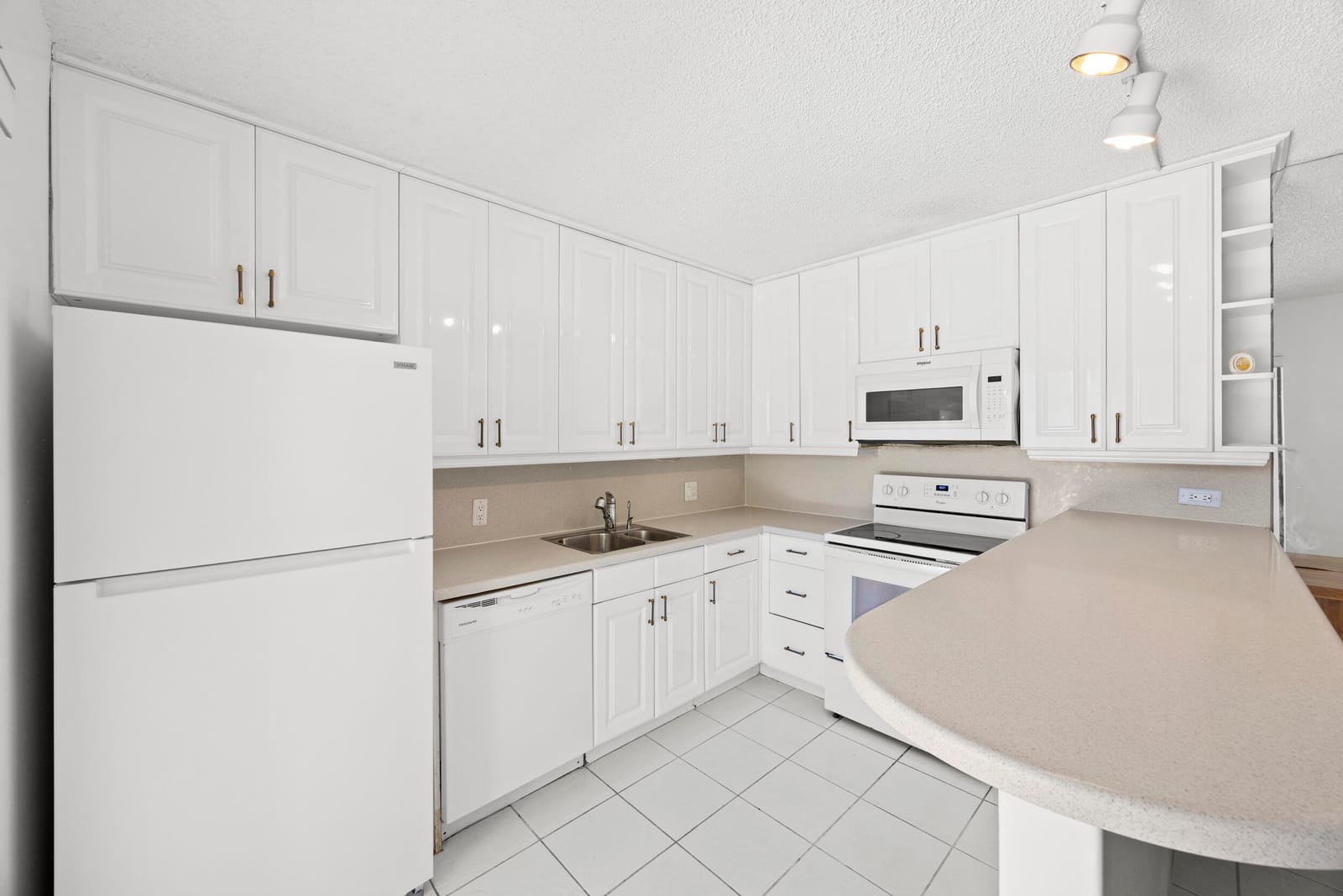6136 SE Riverboat Drive, Stuart, FL 34997 photo 12