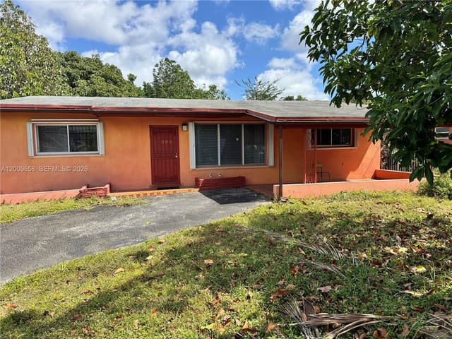 285 NE 165th Street, sold in Fulford Highlands Second, Miami, FL