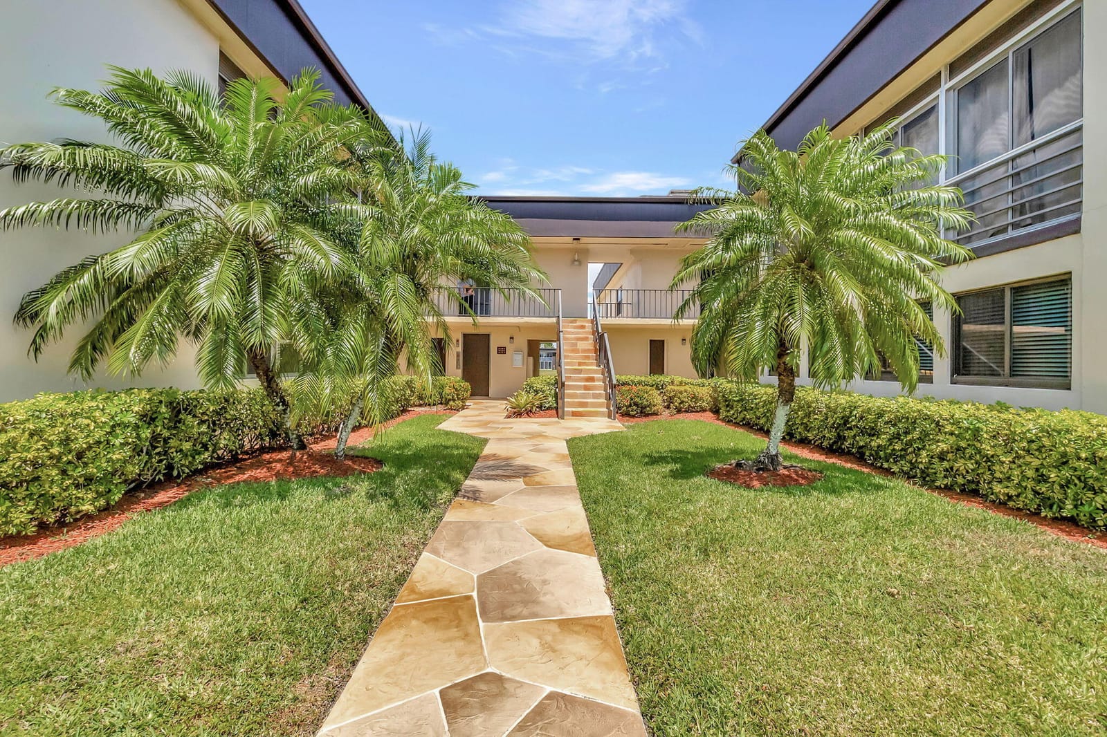 66 Capri B, Delray Beach, FL 33484 photo 27