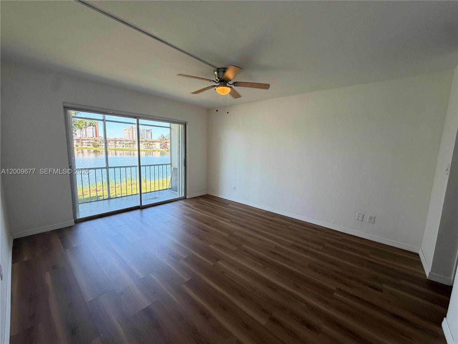 1530 NE 191st Street 205 — photo 9