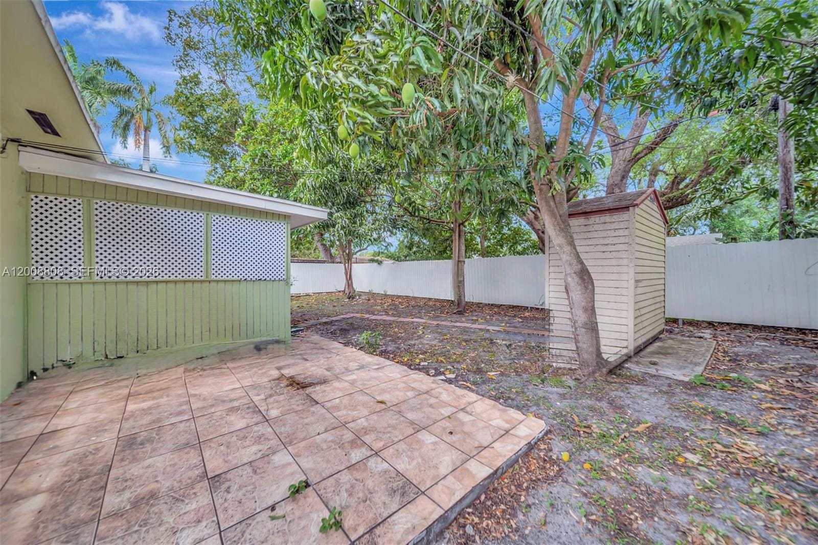 565 NE 160th Street, Miami, FL 33162 photo 20