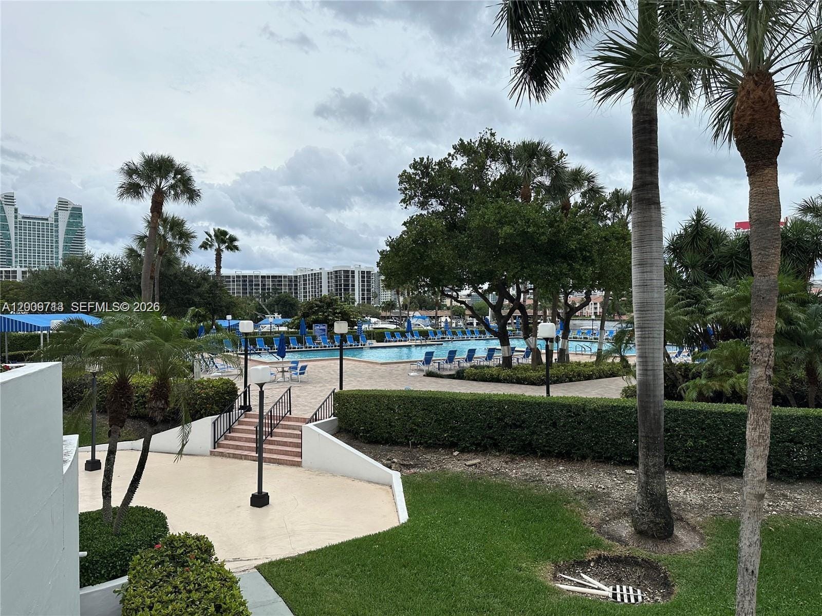 600 Three Islands Boulevard 1402, Hallandale Beach, FL 33009 photo 5