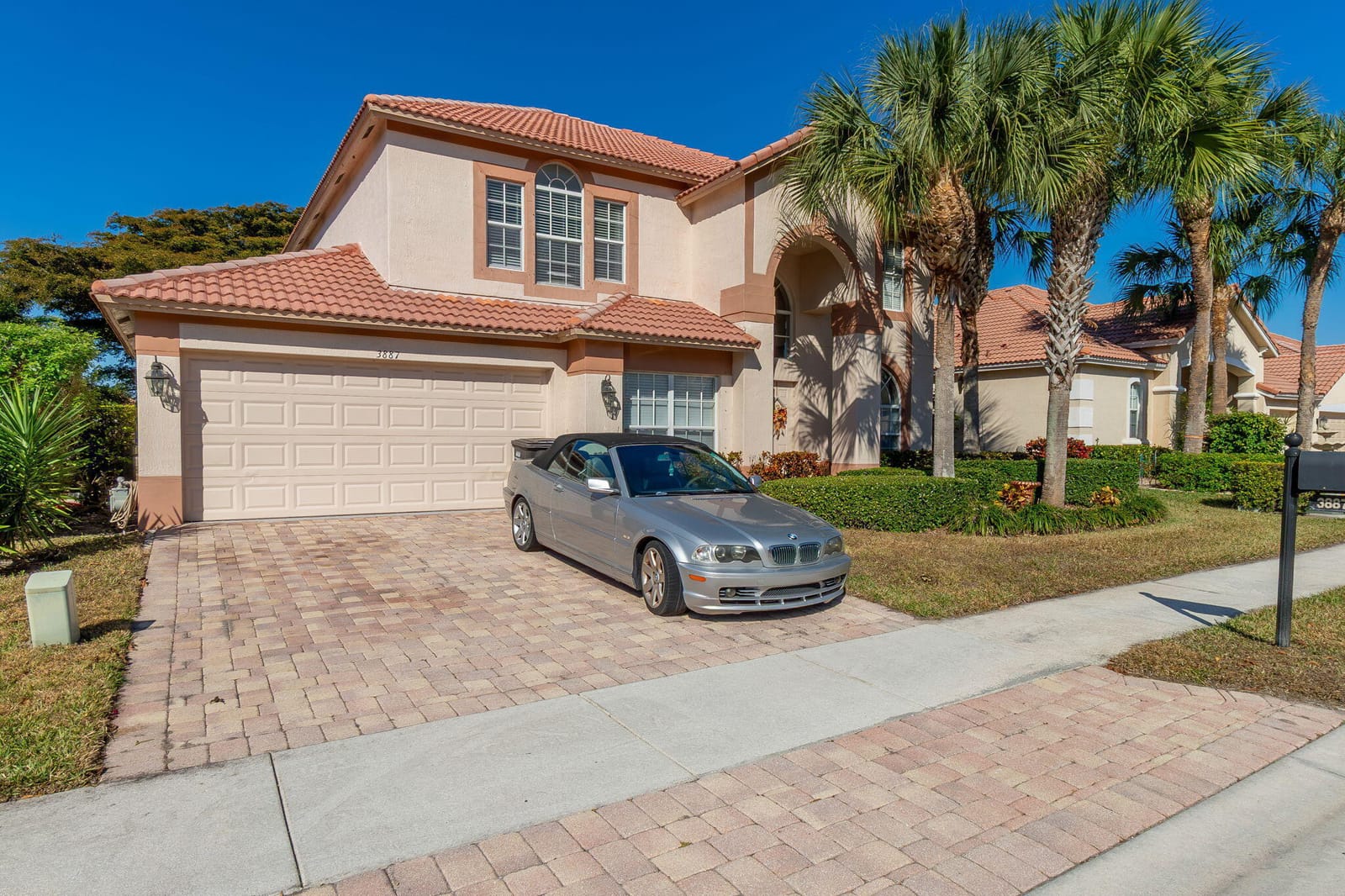 3887 Hamilton Key — photo 1