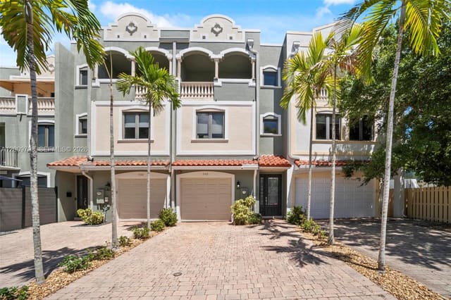 542 NE 17th Avenue, Victoria Park Corr Amen P, Fort Lauderdale, FL