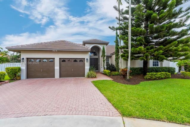 17921 NW 10th Street, Pembroke Pines, FL 33029