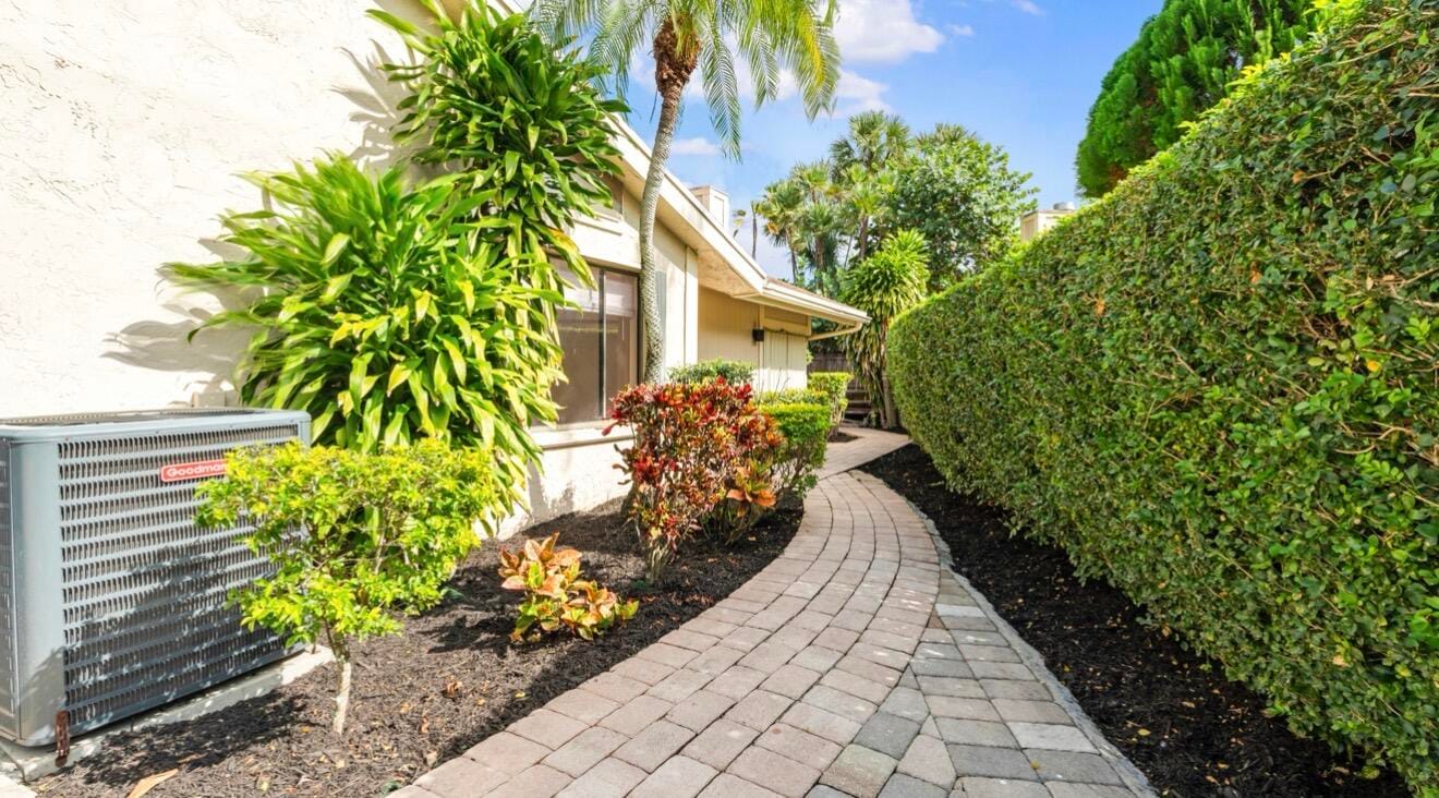 7659 Sierra Terrace W, Boca Raton, FL 33433 photo 25