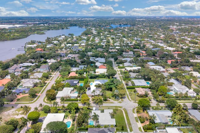 501 NW 11th Street, sold in Lake Ida Gardens Amd Pl, Delray Beach, FL