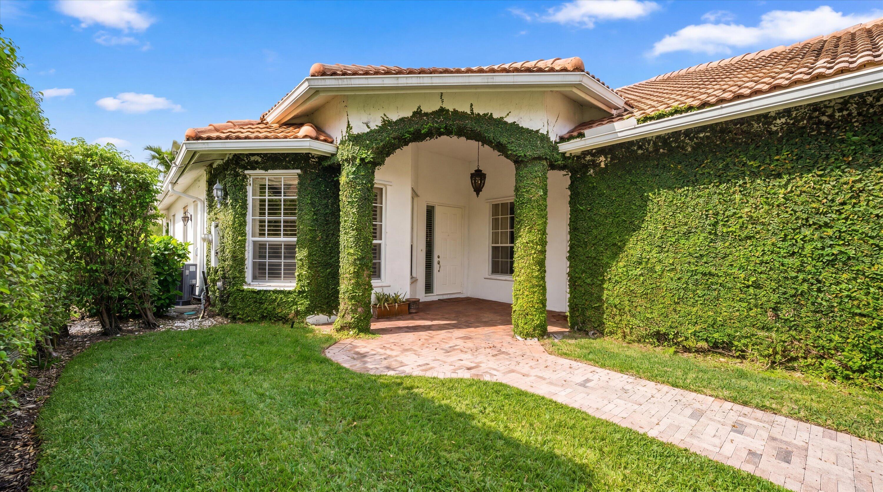 2920 Twin Oaks Way, Wellington, FL 33414, Wellington