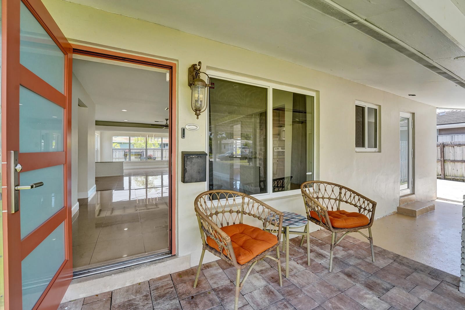 309 N 31st Court, Hollywood, FL 33021 photo 4