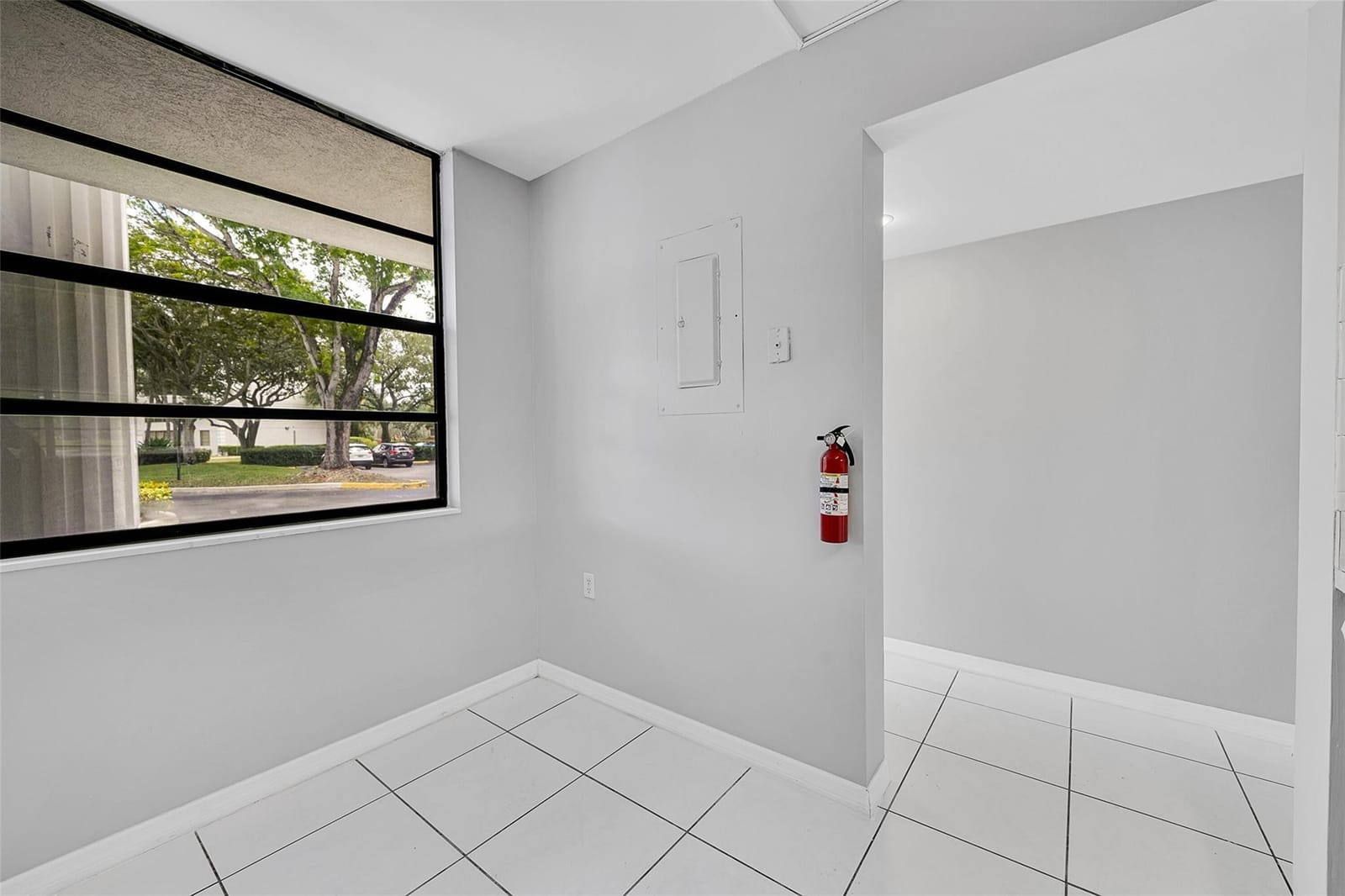 1713 Whitehall Drive 103 — photo 10