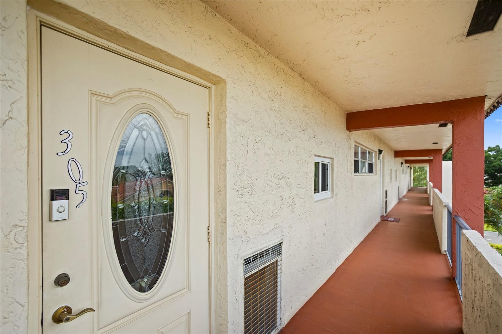 8990 S Hollybrook Boulevard Unit 305, Pembroke Pines, FL 33025 photo 2