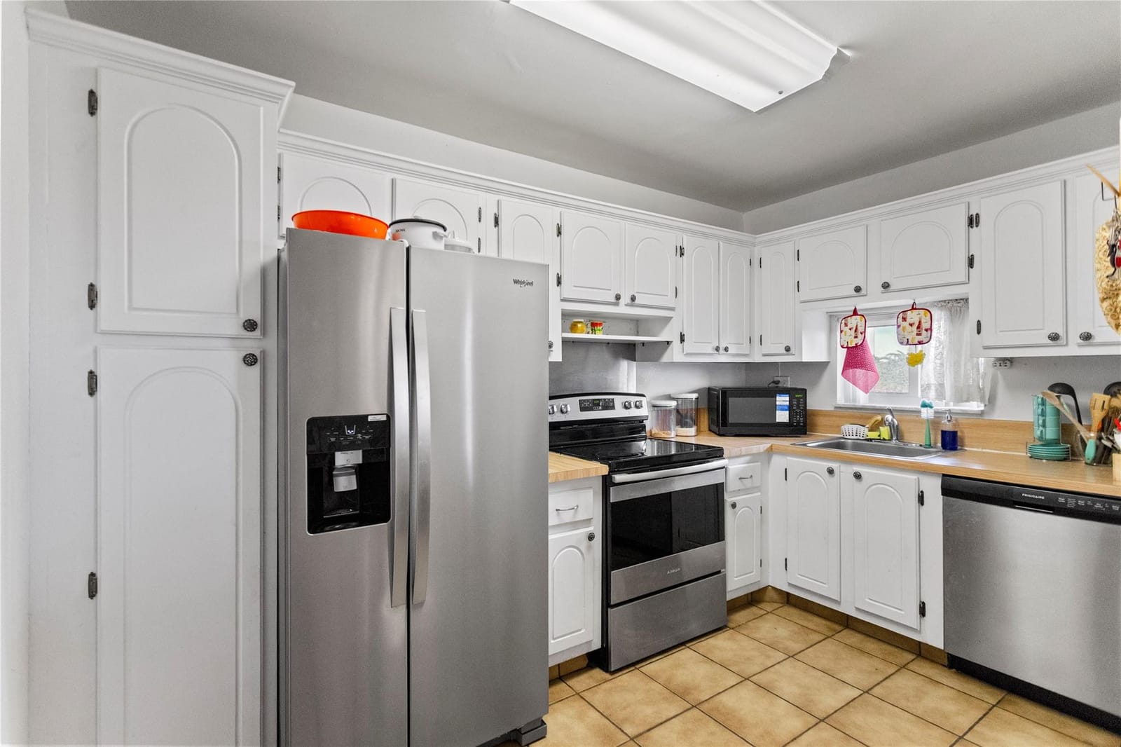 8990 S Hollybrook Boulevard Unit 305, Pembroke Pines, FL 33025 photo 13