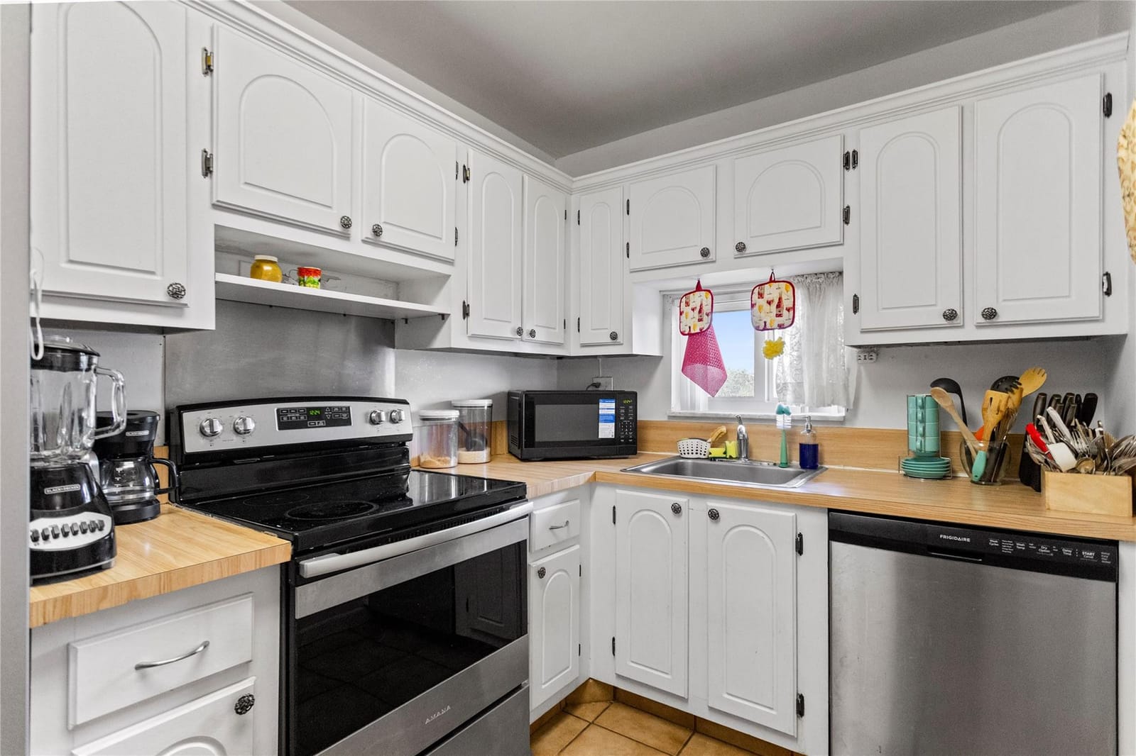 8990 S Hollybrook Boulevard Unit 305, Pembroke Pines, FL 33025 photo 15