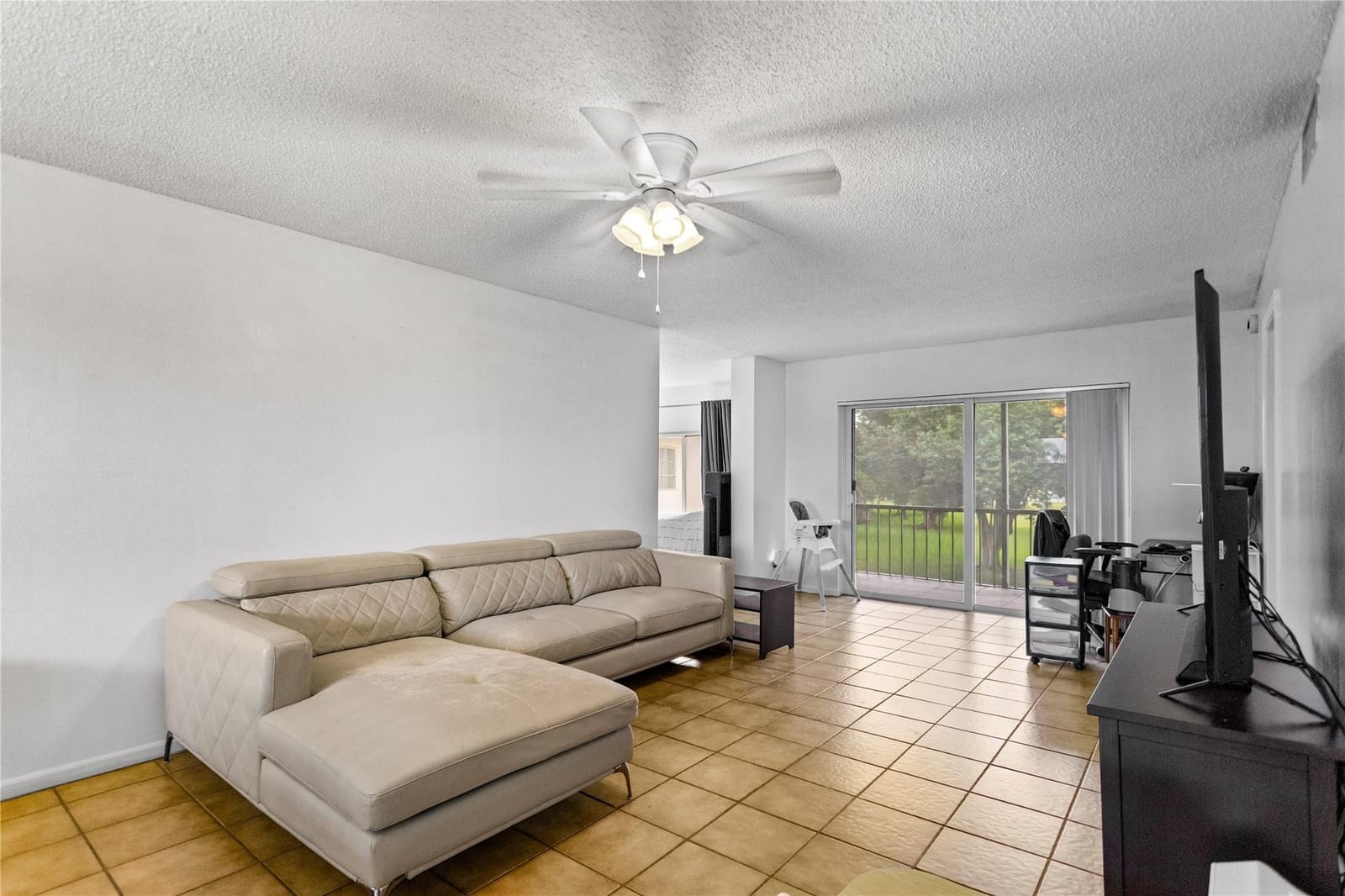 8990 S Hollybrook Boulevard Unit 305, Pembroke Pines, FL 33025 photo 19