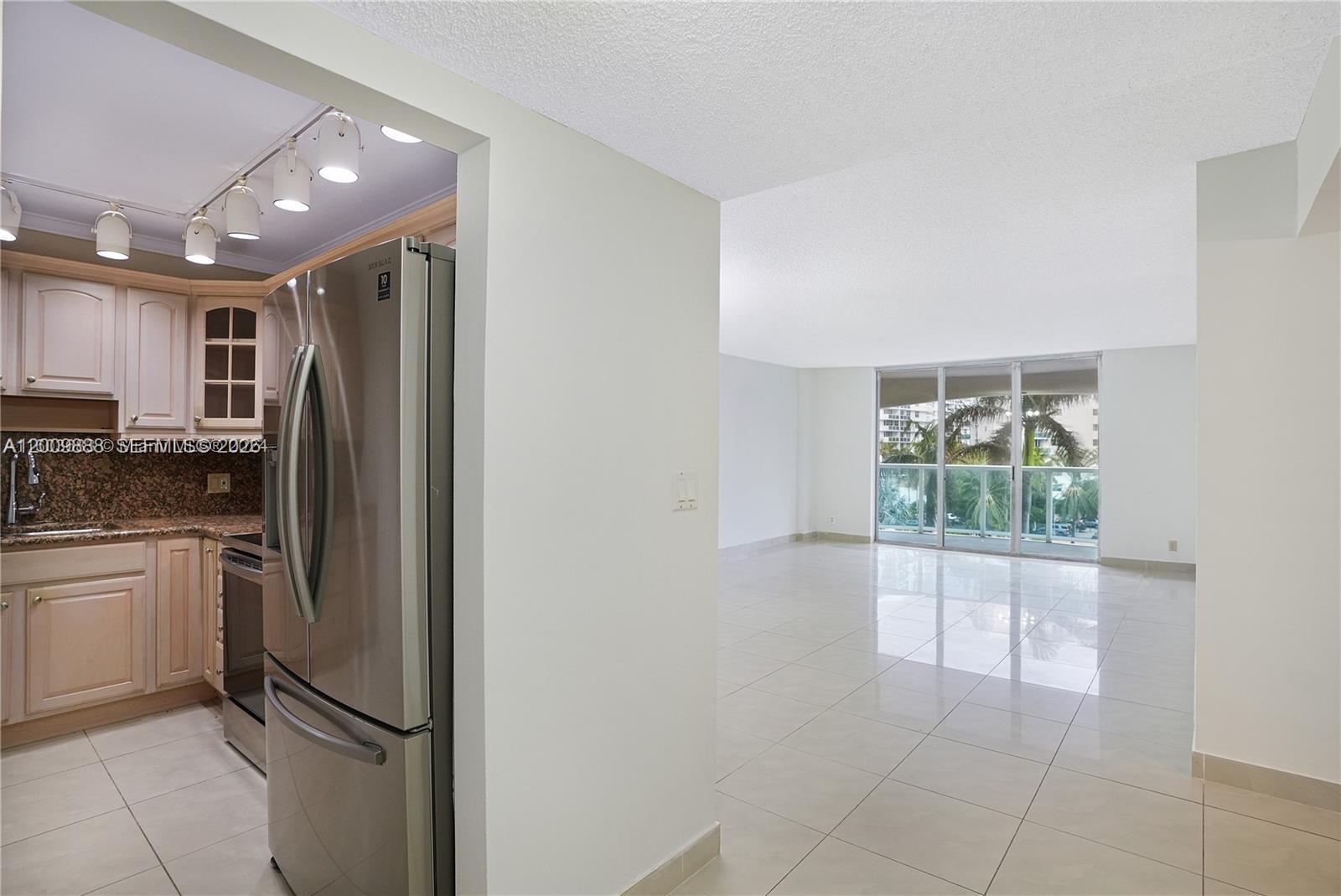 3800 S Ocean Drive 414, Hollywood, FL 33019, Hollywood