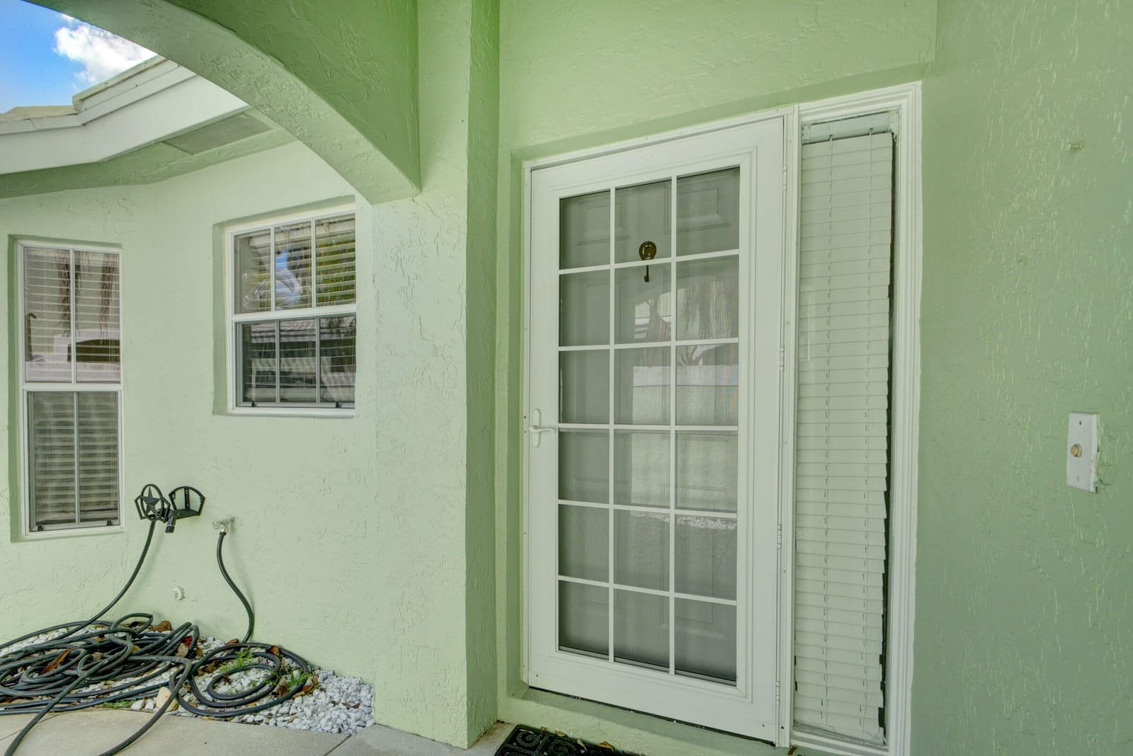 2519 Country Golf Drive, Wellington, FL 33414 photo 3