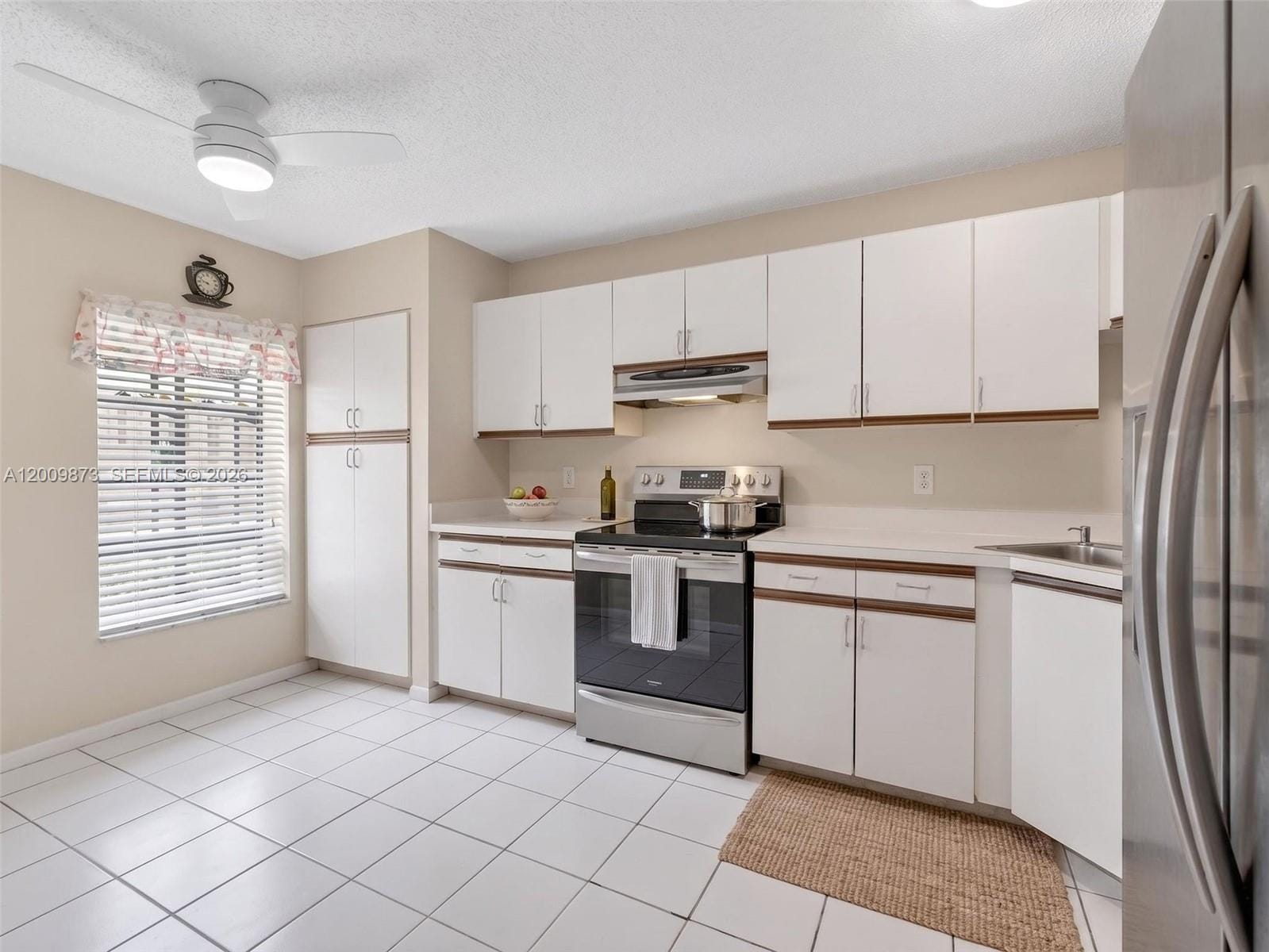 64 Meadows Drive — photo 8