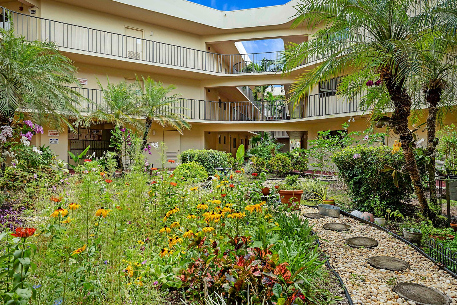 5160 Las Verdes Circle 117, Delray Beach, FL 33484 photo 27