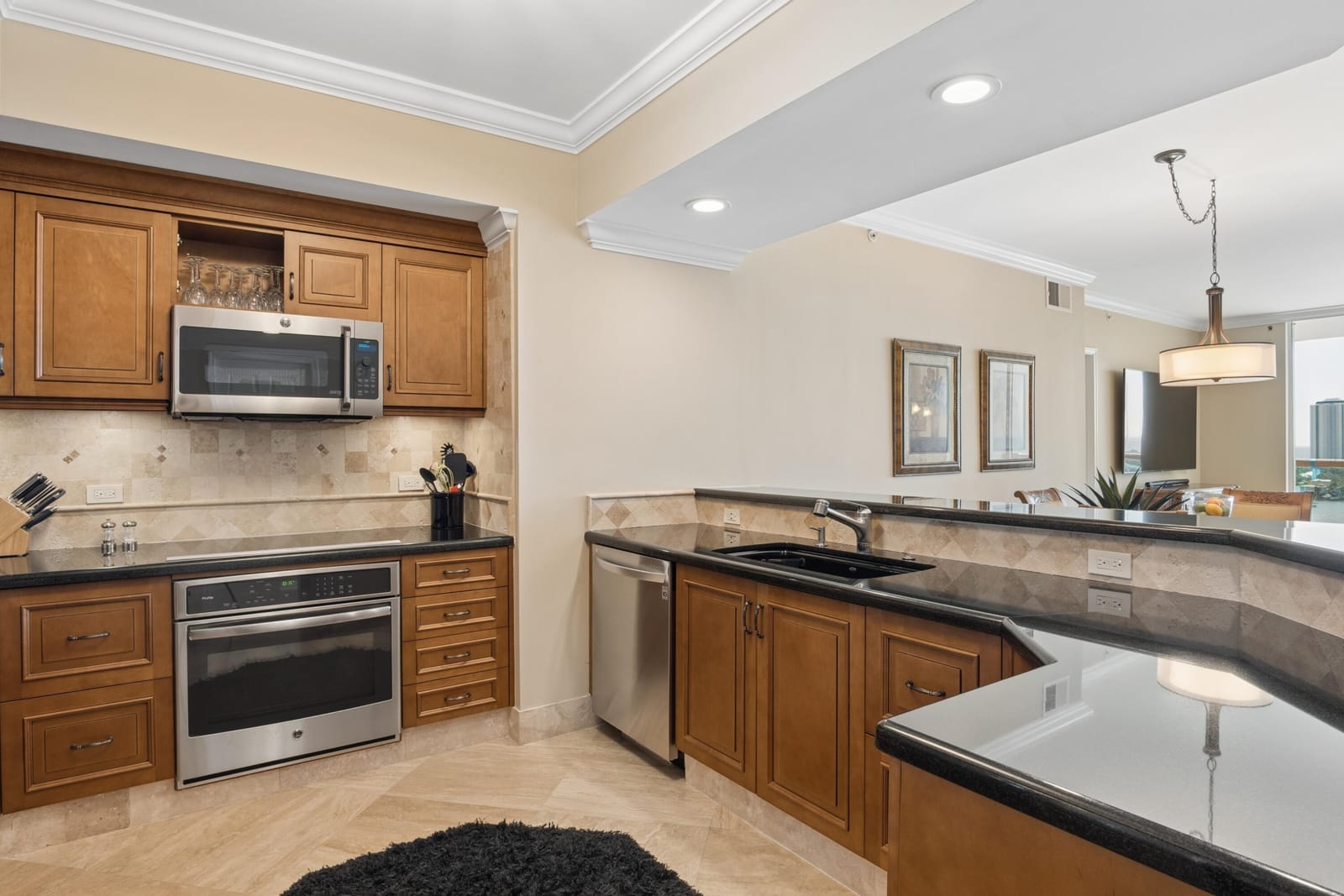 2640 Lake Shore Drive 1811, Riviera Beach, FL 33404 photo 21