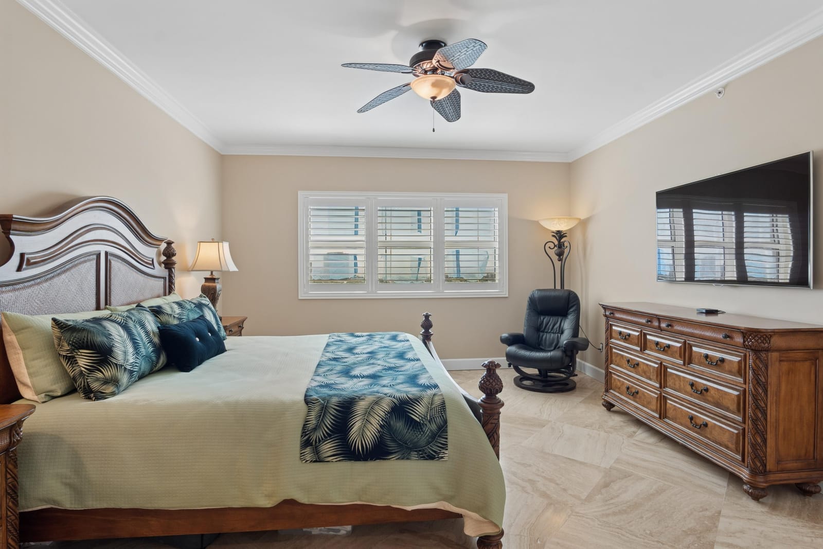 2640 Lake Shore Drive 1811, Riviera Beach, FL 33404 photo 27
