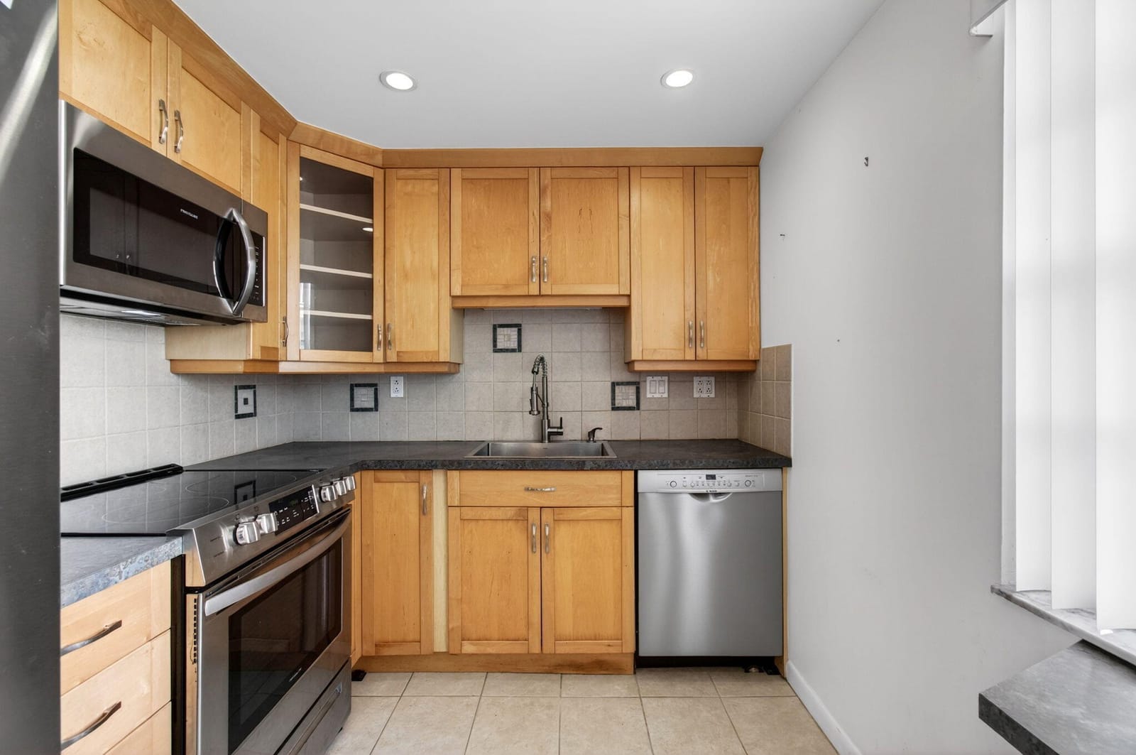 167 Normandy D, Delray Beach, FL 33484 photo 5