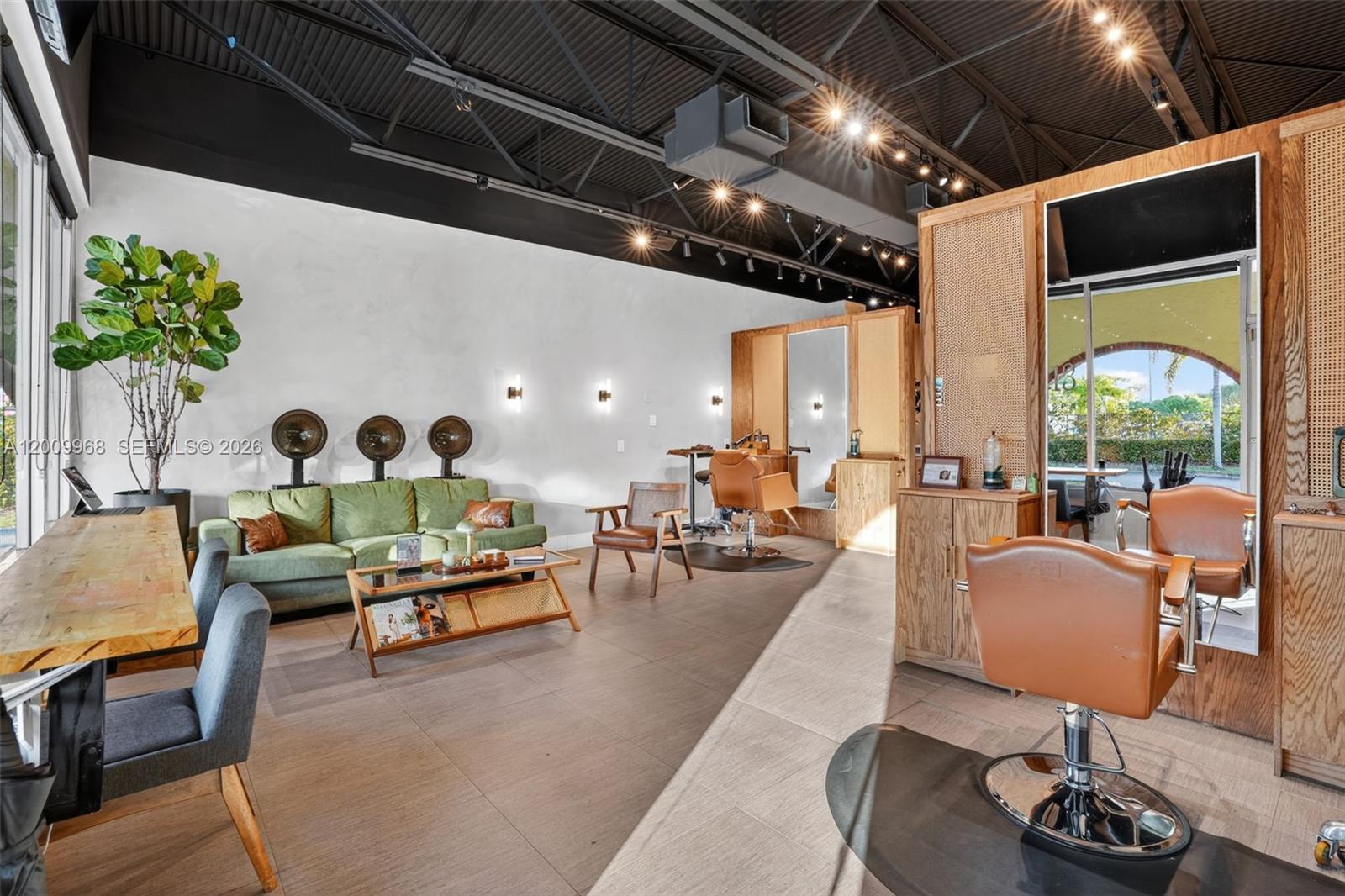 Turnkey Beauty Salon & Turnkey Beauty Salon & Spa For Sale In Palmetto Ba, Palmetto Bay, FL 33157, Palmetto Bay