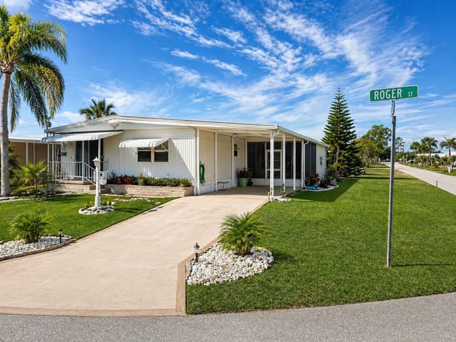 2713 Roger Street, Sebring, FL 33872