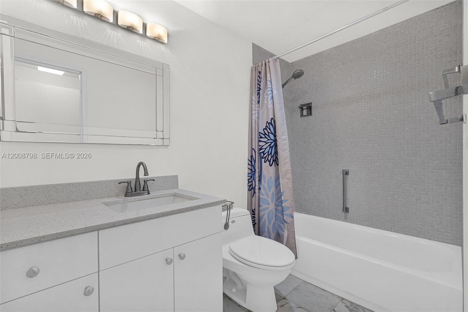 5825 Collins Avenue 2E, Miami Beach, FL 33140 photo 22