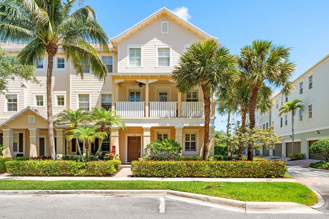 265 Indian Creek Parkway 108, sold in Sandpiper Cove At Botanica Condo, Jupiter, FL