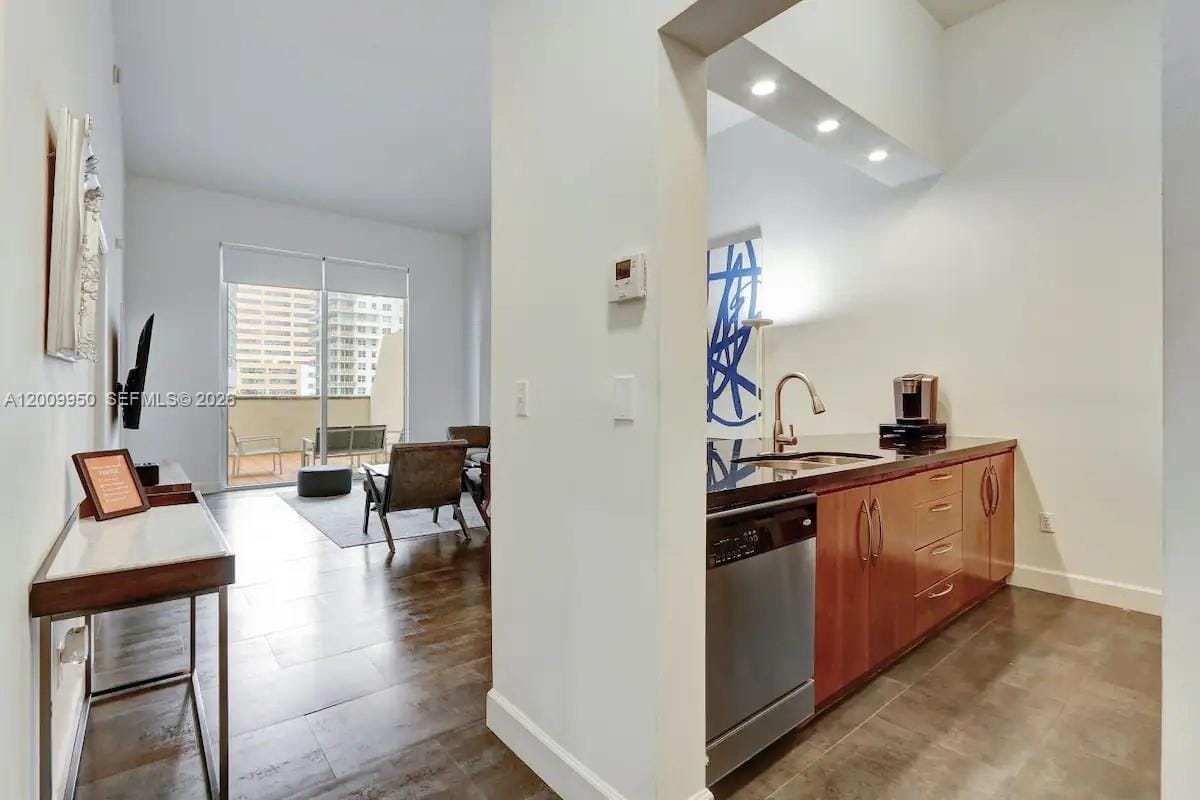 1200 Brickell Bay Drive 1404 — photo 11