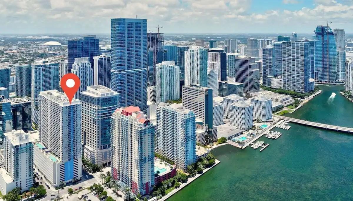 1200 Brickell Bay Drive 1404, Miami, FL 33131 photo 14