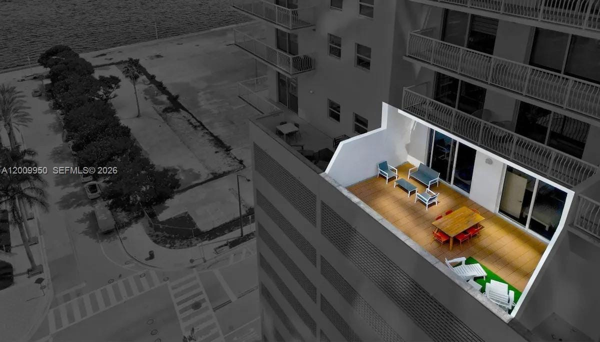 1200 Brickell Bay Drive 1404, Miami, FL 33131 photo 15