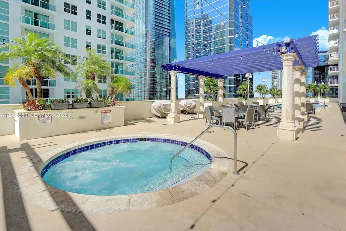1200 Brickell Bay Drive 1404, Miami, FL 33131 photo 16
