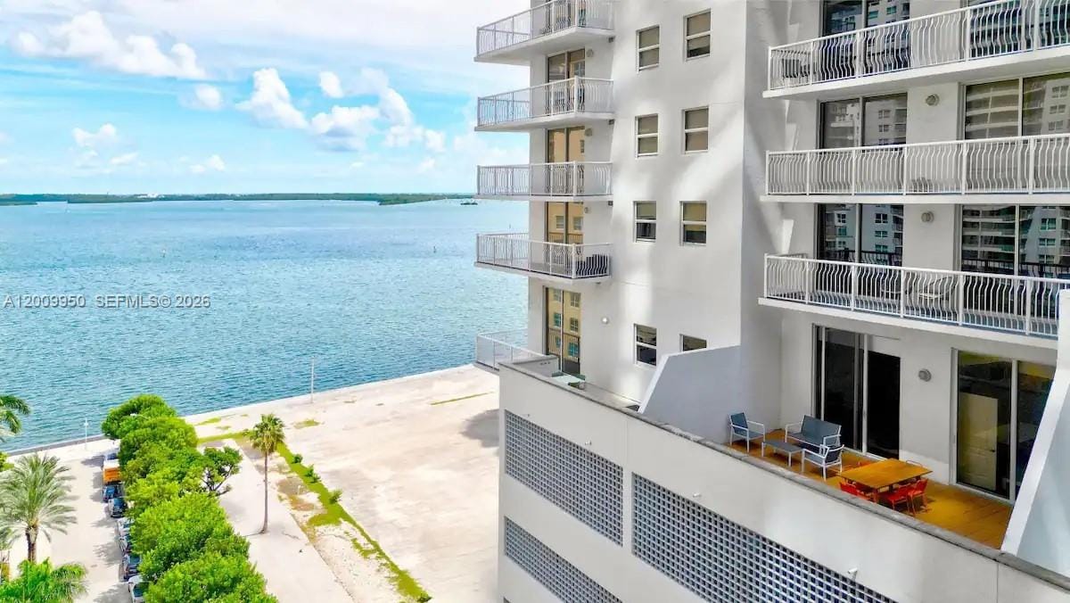 1200 Brickell Bay Drive 1404, Miami, FL 33131 photo 26