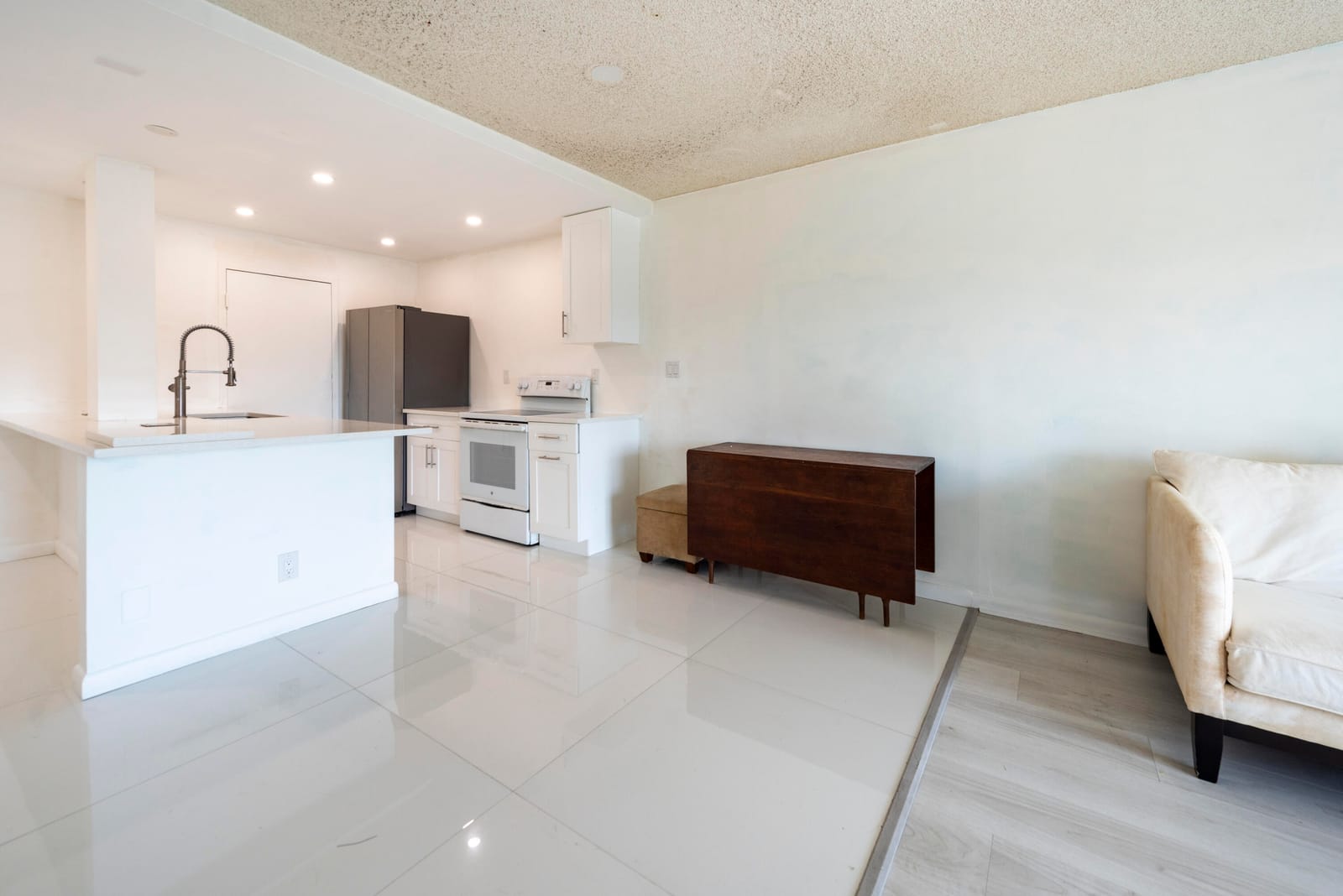 900 NE 18th Avenue 408 — photo 6