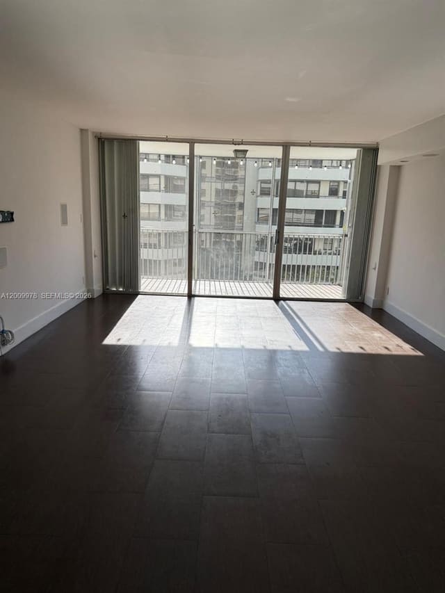 150 Ocean Lane Drive 6F, Key Biscayne, FL 33149