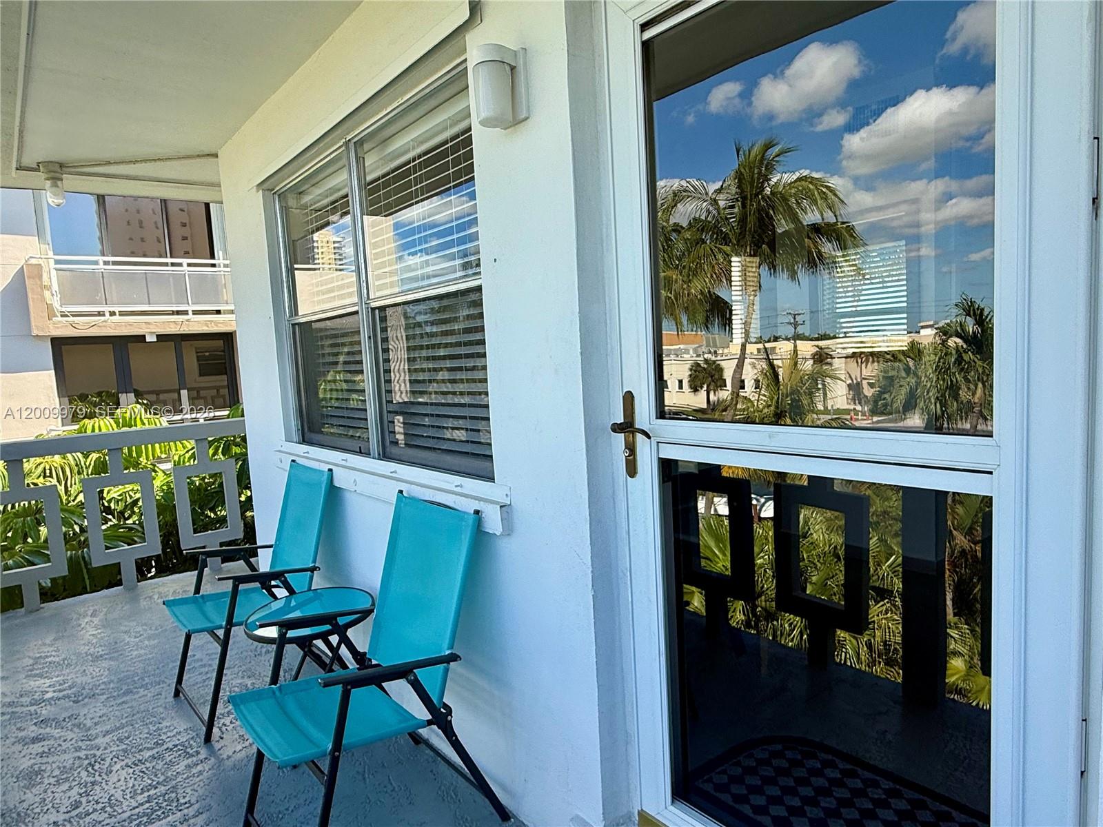467 Golden Isles Drive 310, Hallandale Beach, FL 33009, Hallandale Beach