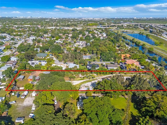 4351 SW 25th Street, Newmans Survey, Fort Lauderdale, FL