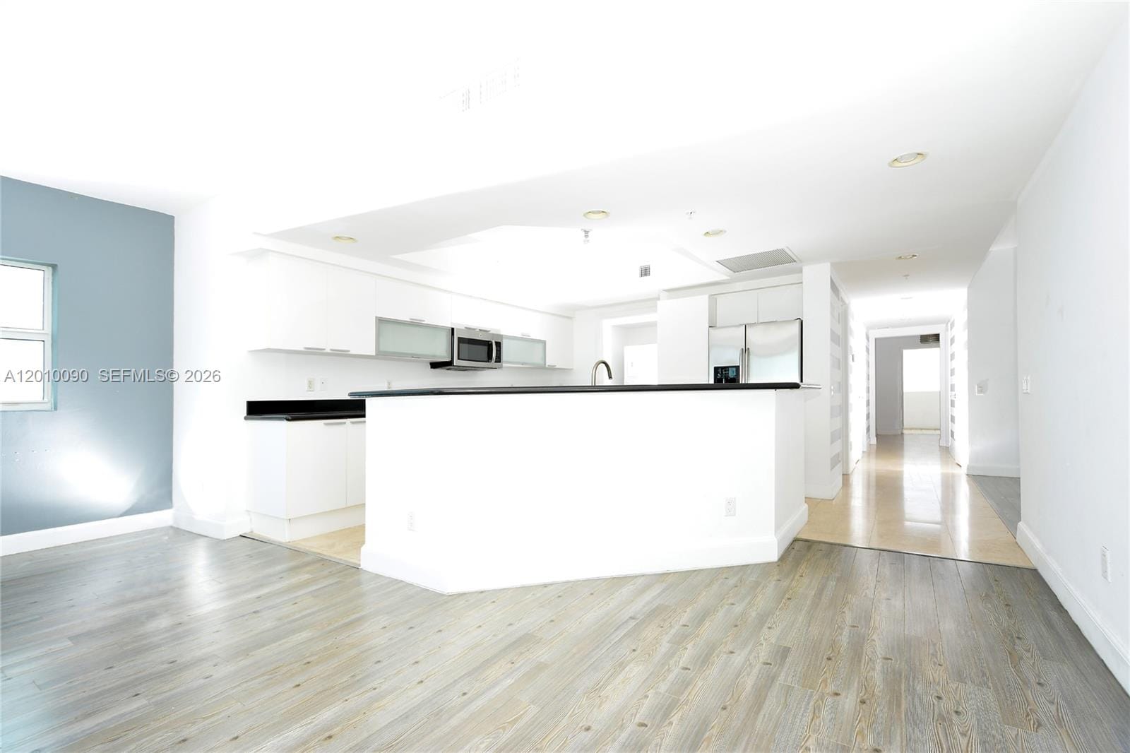14951 Royal Oaks Lane 1609 — photo 5