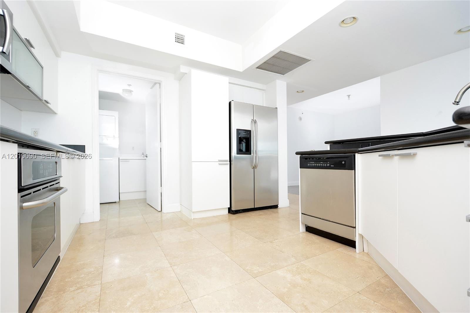 14951 Royal Oaks Lane 1609 — photo 7