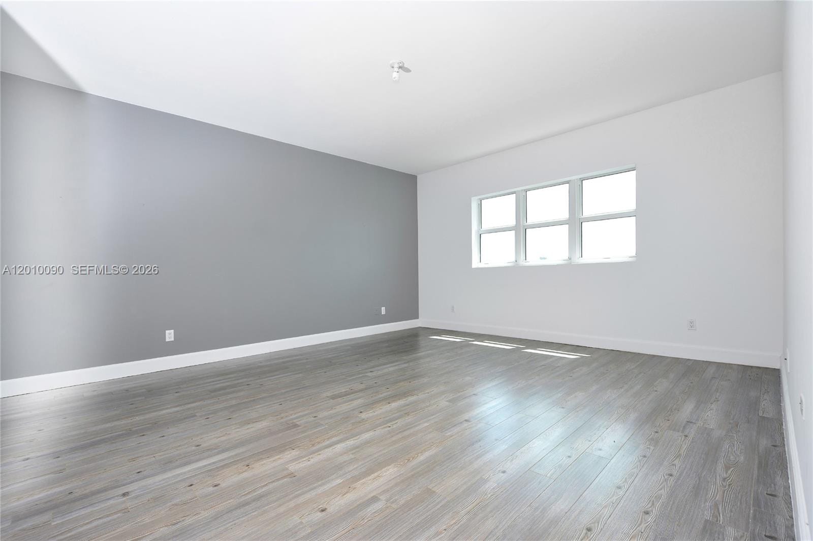 14951 Royal Oaks Lane 1609 — photo 9