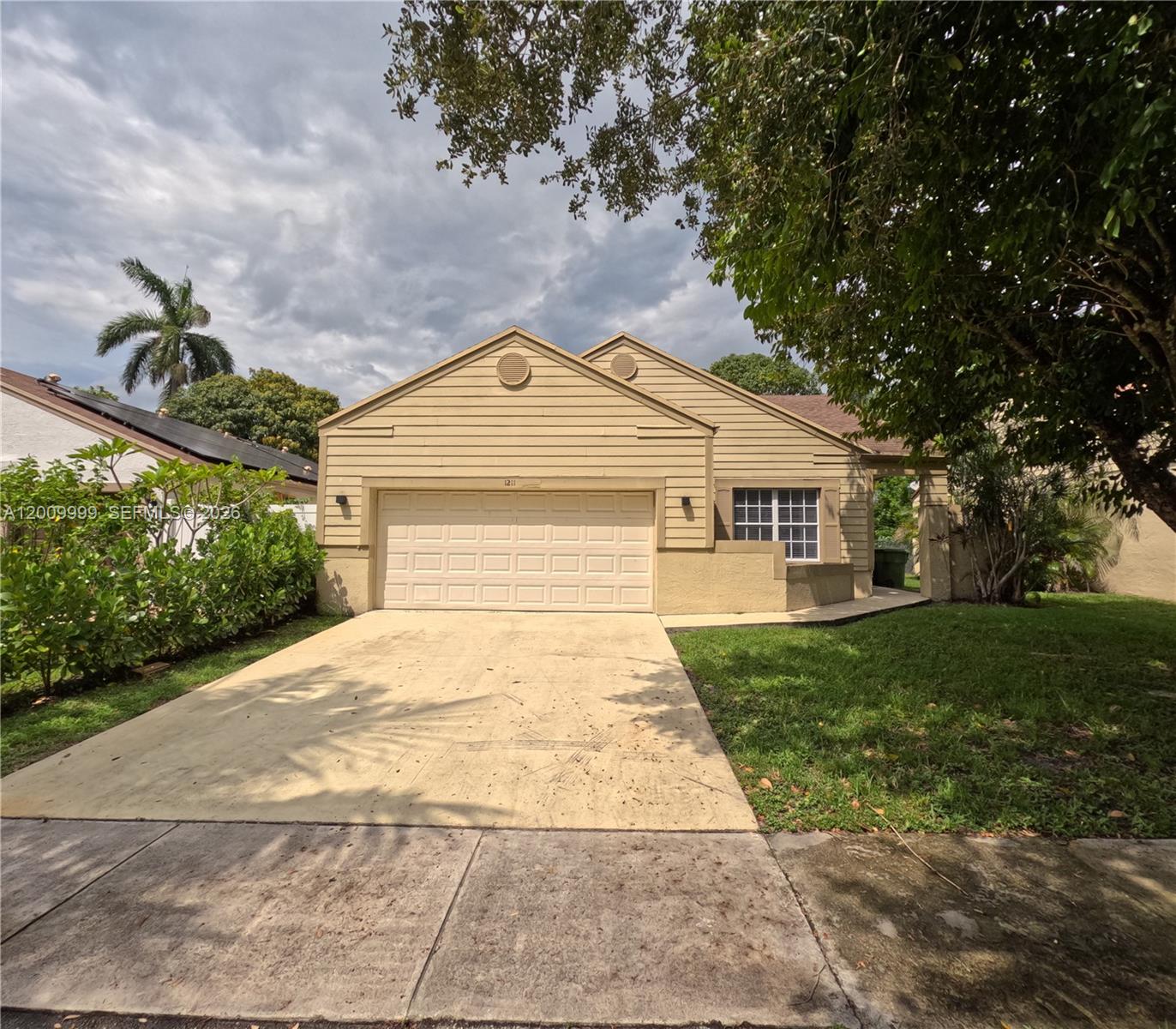1211 SW 84th Terrace 1211, Pembroke Pines, FL 33025, Pembroke Pines
