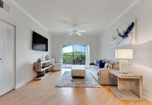 2417 Tuscany Way 2417, Boynton Beach, FL 33435