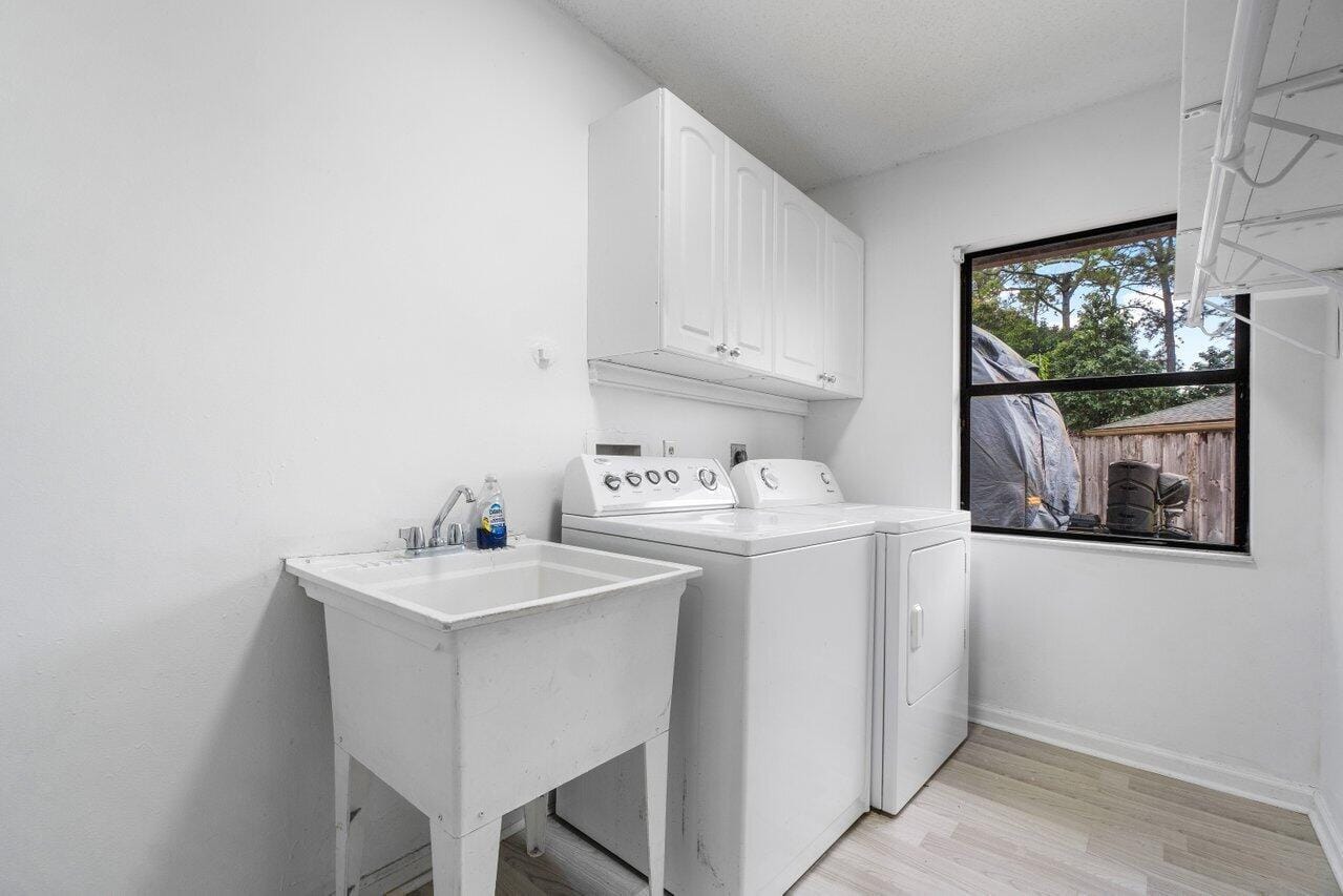 190 Parkwood Drive S, Royal Palm Beach, FL 33411 photo 16