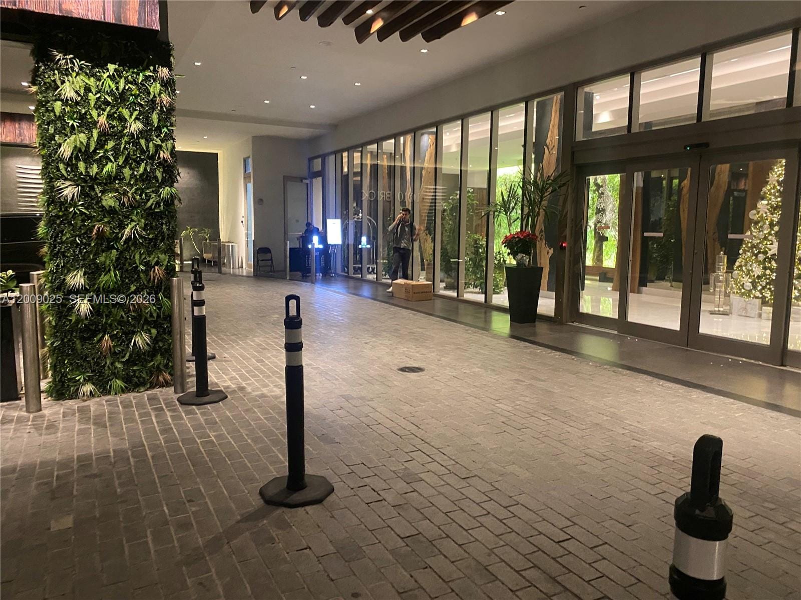 1010 Brickell Avenue 2910, Miami, FL 33131 photo 7
