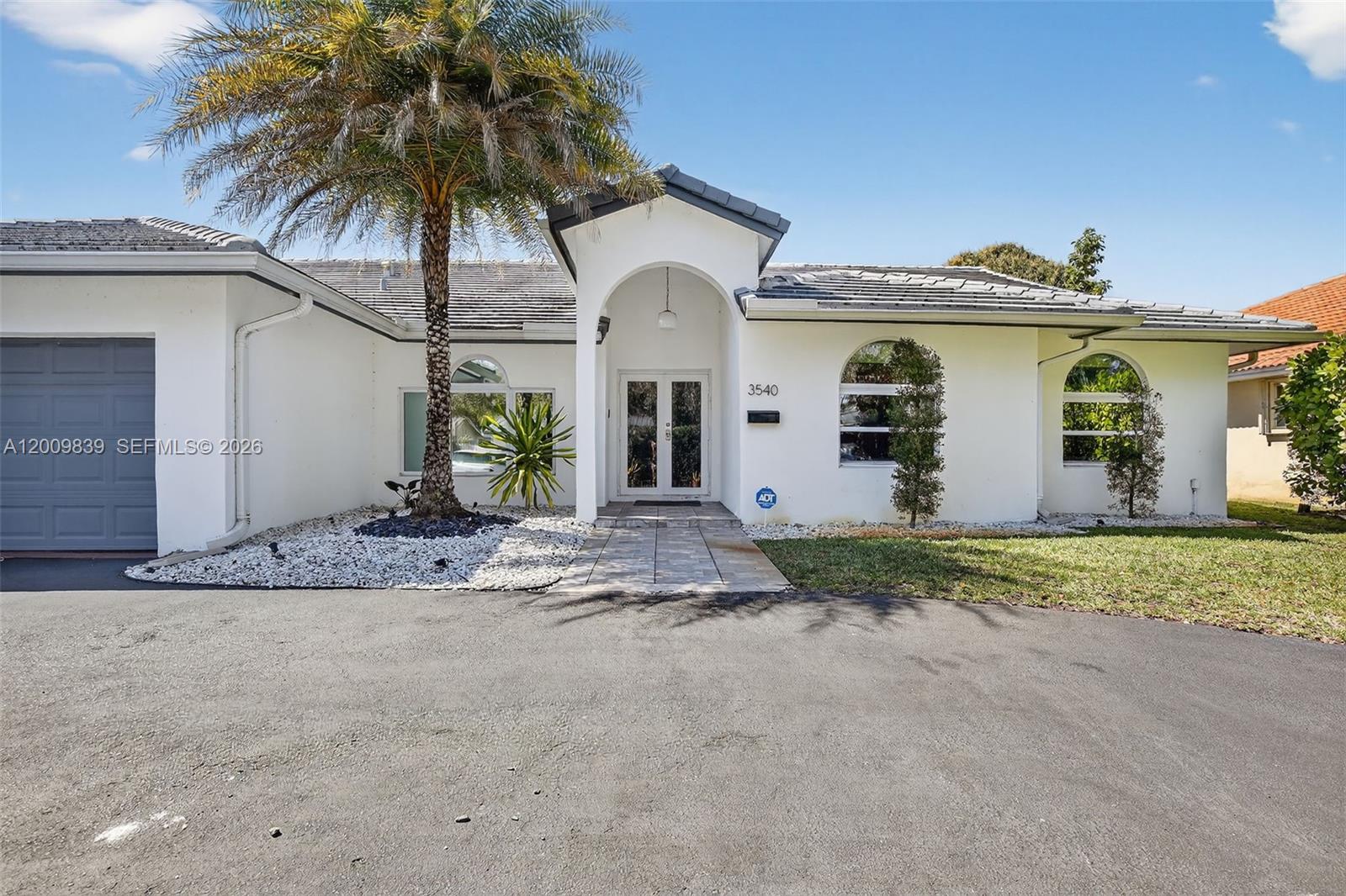 3540 N Park Road, Hollywood, FL 33021, Hollywood