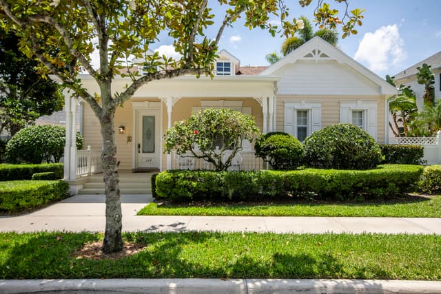 324 Marlberry Circle, Jupiter, FL 33458